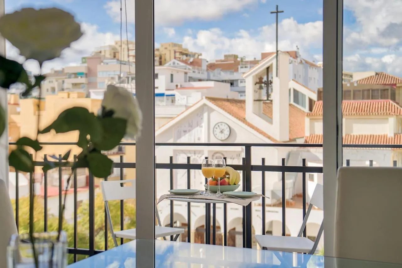 Sur Suites El Carmen Fuengirola Apartment
